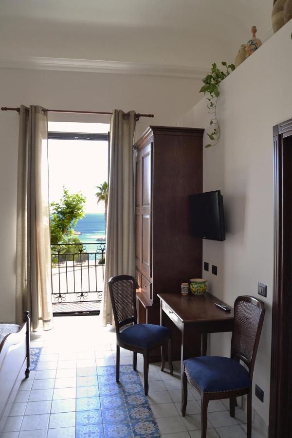 Bnb Agora Panoramic Rooms ชากกา ภายนอก รูปภาพ